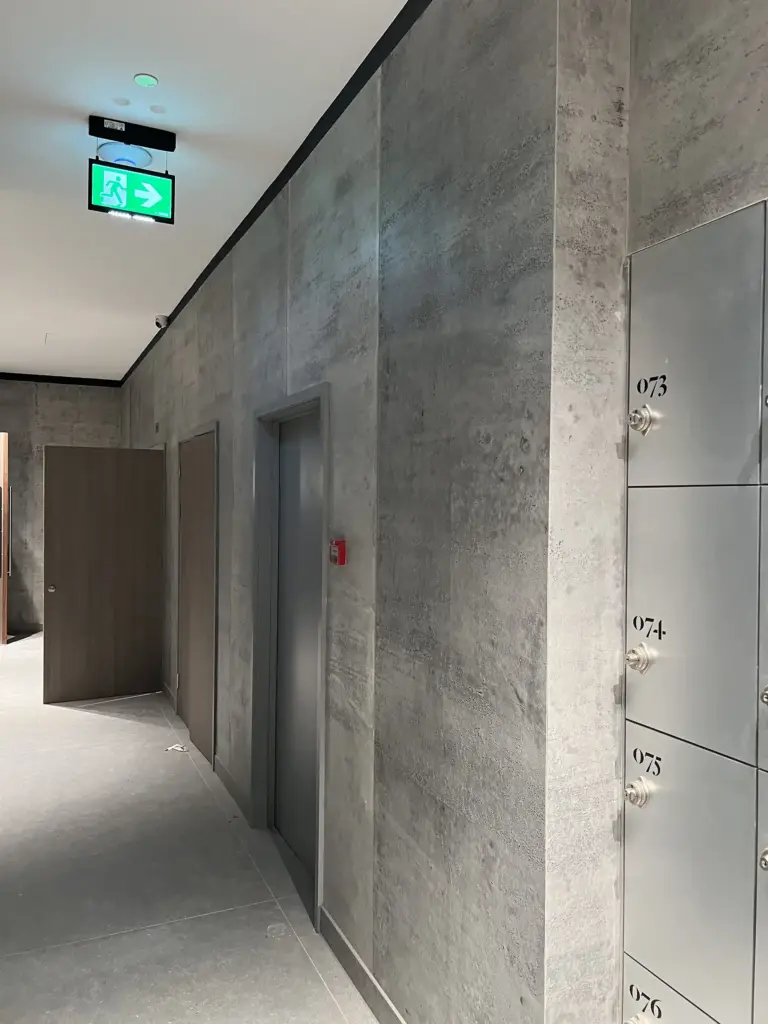 Project third space by ensign - 002